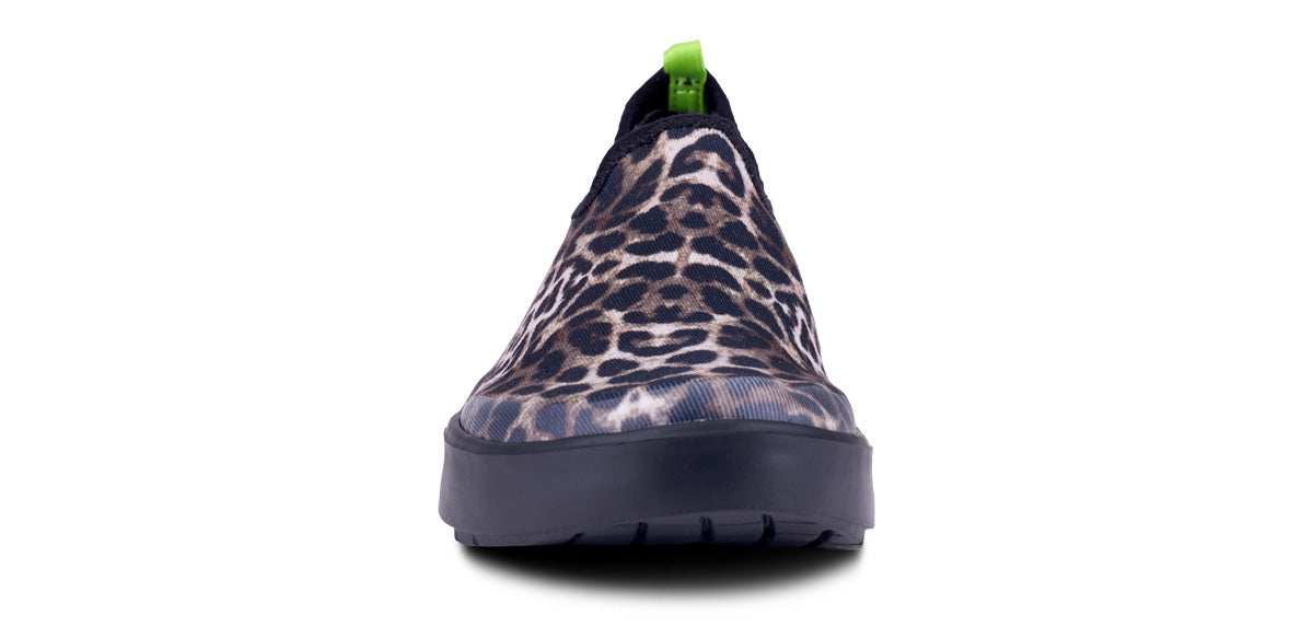 Womens OOmg Eezee Black Cheetah - รองเท้าเพื่อการฟื้นฟู (สินค้าโปรโมชั่น รับคืนไม่รับเปลี่ยน)