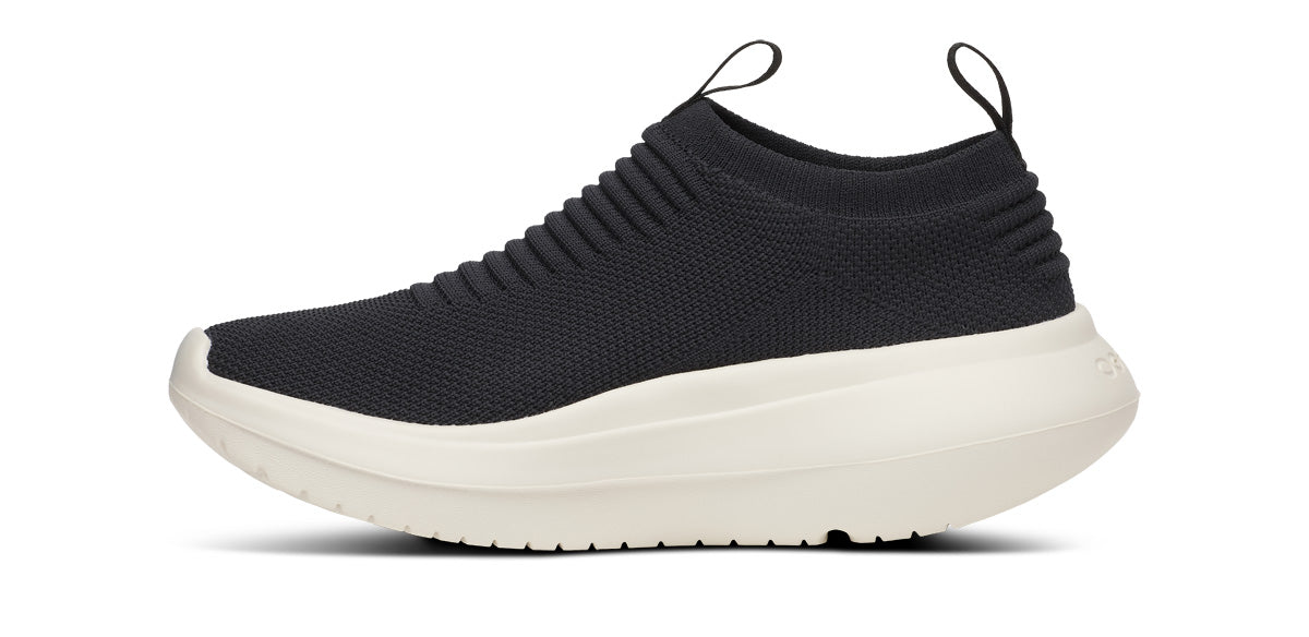 Womens Oomy Zen Chalk Black - รองเท้าเพื่อการฟื้นฟู