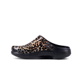 OOcloog Luxe Leopard Limited - รองเท้าเพื่อการฟื้นฟู