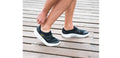 MEN'S OOMG LOW White/Black - รองเท้าเพื่อการฟื้นฟู (สินค้าโปรโมชั่น รับคืนไม่รับเปลี่ยน)