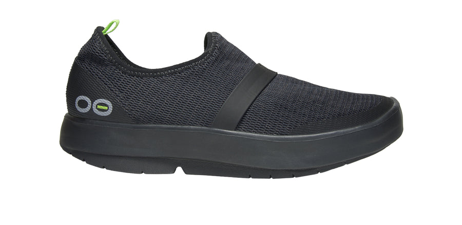 Womens OOmg Low Black/Black - รองเท้าเพื่อการฟื้นฟู