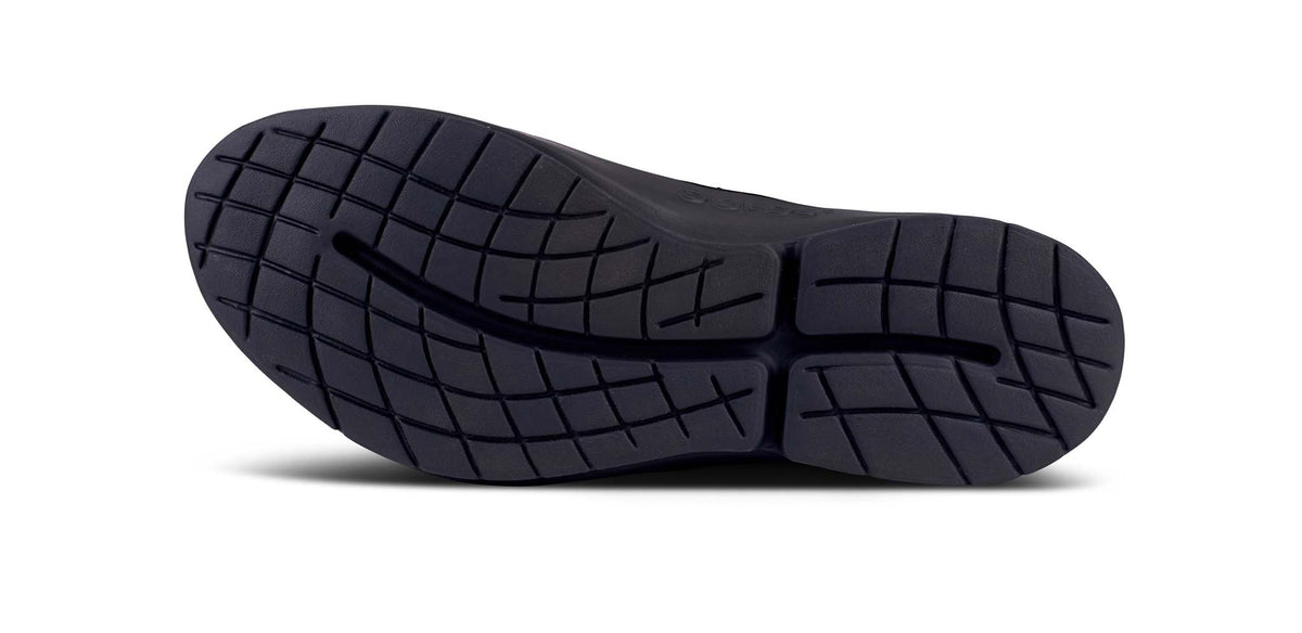 MEN'S OOMG EEZEE BLACK CHECKERBOARD - รองเท้าเพื่อการฟื้นฟู
